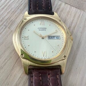 Citizen Quartz mens gold tone brown leather dress watch NEW BATTERY